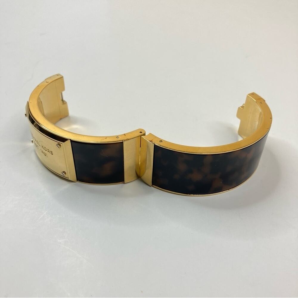 Michael Kors | Tortoise Gold Tone Hinged Bangle Bracelet - Picture 2 of 6
